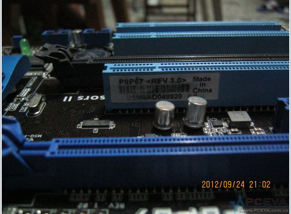 p8p67-2.jpg