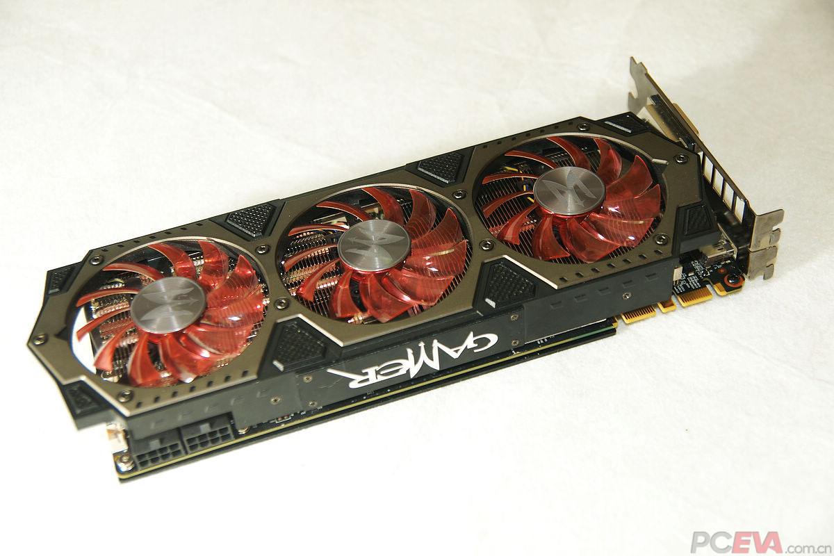 影驰gtx980 gamer 拆开检查身体,一拆探个究竟