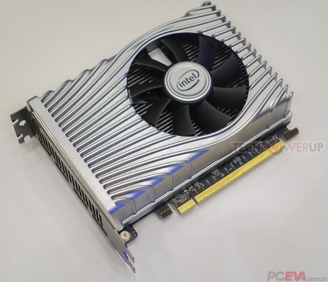 英特尔展出首张dg1独显