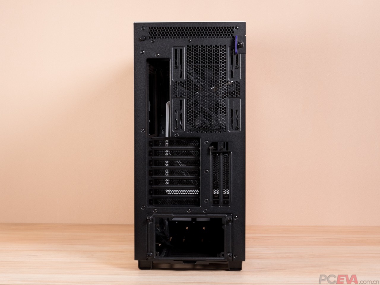 恩杰nzxth710i机箱评测